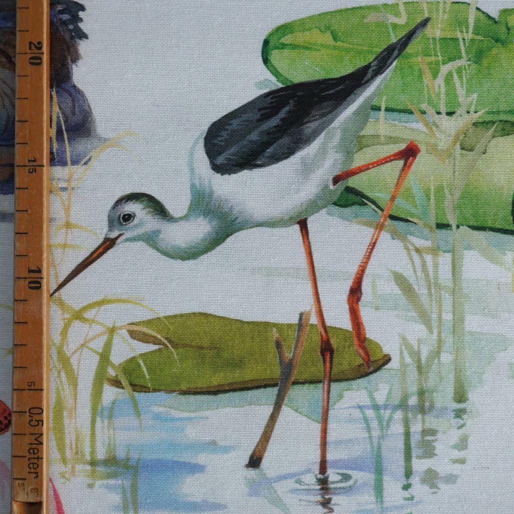 Dekostoff Mischgewebe Seerosen und Gartenvögel